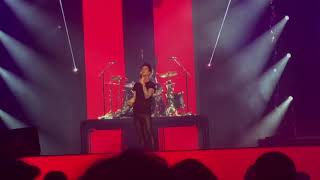 Miss Jackson / Panic! at the disco live 2019  / ( Brendon do a BACK FLIP + DRUM SOLO )