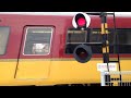 鳥羽街道駅前の踏切に挟まれた伝説の弁慶食堂 railway crossing in japan