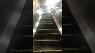 [HITACHI]香椎駅escalator④