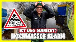 Das riecht nach Ärger - Hochwasser auf Udos Fußballplatz! | Udo \u0026 Wilke