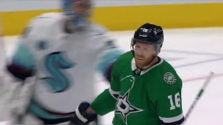 Joe Pavelski daps up Philipp Grubauer after phenomenal save