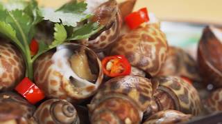 賀年好煮意： 【開運酒煮螺 】 辣酒煮花螺嘅Mild 版 但更鮮味 （Sea Snails in Sake and Scallop Flavoured Broth)