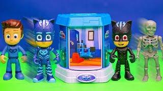 PJ Masks Become Spooky PJ Monsters and Back Again