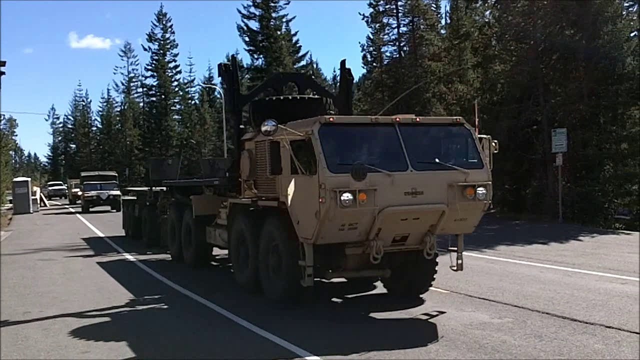 U.S. ARMY CONVOY ROLLS THROUGH GOVERNMENT CAMP - MT. HOOD 2017 - YouTube