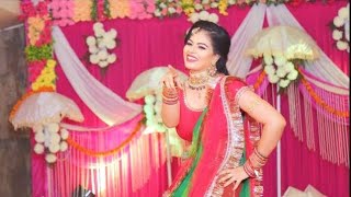 Mahendi rachegi mere hath || best mahendi song for bride in sangeet || Naheed Akhtr by Saumya Sharma