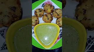 Kurkurit Tasty Poha Wade at home#shorts #snacks/For full recipe watch my channel.