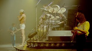 Queen - Another One Bites The Dust (Live at the Montreal Forum, 1981 Remastered)
