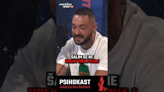 PSIHOKAST: Kad popijem rakiju radi me na karate!