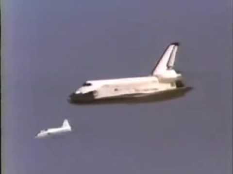 First Space Shuttle Landing Columbia 1981 - YouTube