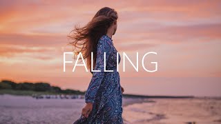 Diviners - Falling (Lyrics) feat. Harley Bird