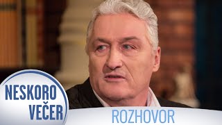 Hokejový tréner Miloš Říha v Neskoro Večer