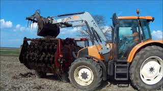 rozrzucanie obornika 2021. Zetor major CL 80. Renault Ares 550rz