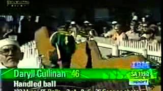 Daryll  Cullinan OUT HANDLE THE BALL