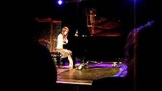 Myriam au piano