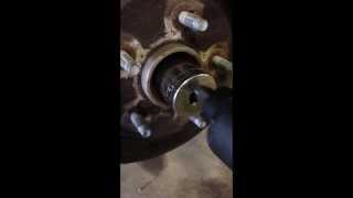 C4 Corvette rear wheel bearing replacement