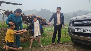 The heartbreaking farewell of two poor boys from the mountains.