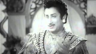 Yaaradi Ni Mohini - Sivaji Ganesan, Padmini - Uthama Puthiran - Tamil Romantic Song