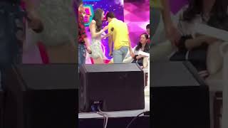 #showbiz #hotstar #dilraba #迪丽热巴 #fancam #beautiful #queen Nhìn đôi chân mà thấy mê