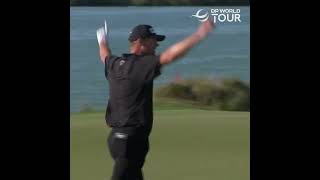 THE SPIN!! INSANE HOLE OUT BUNKER Shot to win the event #shorts #viral #short #golf