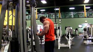 LEVI BURGE: TRICEPS PUSHDOWNS