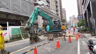 工程車系列-挖土機+堆高機 Construction  Vehicle -Excavator and Bulldozer