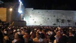 selichot at the kotel with Rav Ovadia Yoseph erev yom kippur