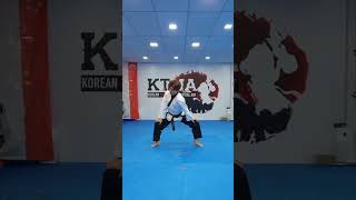 KTMA Taekwondo Singapore - Need a quick stretch during your Taekwondo training? #taekwondo