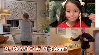 Ba Mẹ Chồng Anh Nói Gì Khi Dâu Việt Mời Về Việt Nam Chơi | Vợ Việt Chồng Anh 🇬🇧