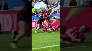 No stopping #Elliekildunne #RedRoses #EnglandRugby #rugby