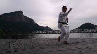 KIHON IDO GOJURYU SEIGOKAI (PERFORMED SLOWLY) FIRST CLASS