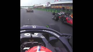 Pierre Gasly almost crashes into Perez into Turn 1