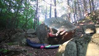 Pawtuckaway State Park/Round Pond: Labrador Dreams V5