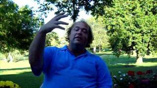 America Explained: Tipping & Why Waiters Hate Foreigners
