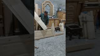 Watch how a carpenter makes a wooden door, a skilled carpenter