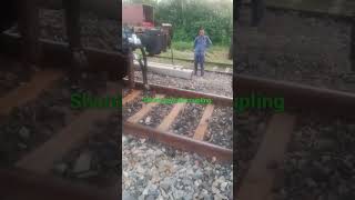 how train coupled shunting unique information