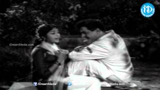 Sabhash Suri Movie - NTR, Krishna Kumari Love Scene