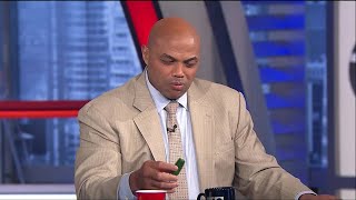 EJ's Neato Stat: Shaq and Chuck take the ALS Pepper Challenge | Inside the NBA |