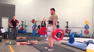 Mike 330kg deadlift