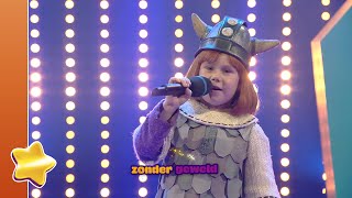 Zeno zingt 'Vaar mee met Wickie' - De Sterrenstudio | Studio 100 Kids