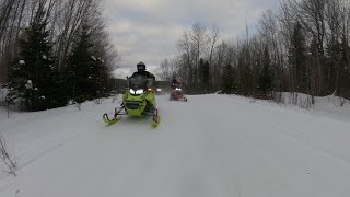 Jackman to Long Pond 2025!! Skidoo 850 vs Polaris Indy 850!! Lake Racing!!