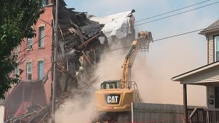 Crews demolish partially collapsed building in east Columbus