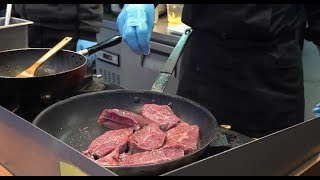 동대문 밤도깨비 야시장 / 불향나는 타다끼 초밥 / Beef Sushi With The Scent Of Fire / 한국 길거리 음식 / Korean Street Food