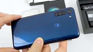 Motorola Moto G8 Power Unboxing (Quad Camera Battery Phone)