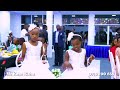 hawa watoto ni hatari wasisimua ukumbi mzima tazama walivyowakaribisha maharusi soo nice