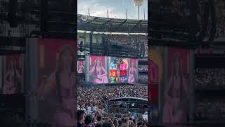 Taylor Swift Says A Heartfelt Goodbye To Melbourne | 10 News First