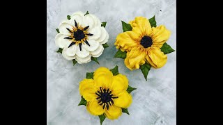 How to pipe American buttercream flowers