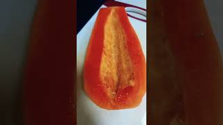 JUICY PAPAYA #shorts #food #video