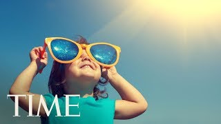How Wearing Sunglasses Actually Impacts Your Eyes, According To Science | TIME