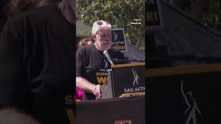 ‘Sons of Anarchy’ star Ron Perlman goes off at Hollywood rally