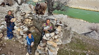 Nomads of Iran: The skills of nomadic girls in the cave: building a bath in the mysterious mountain